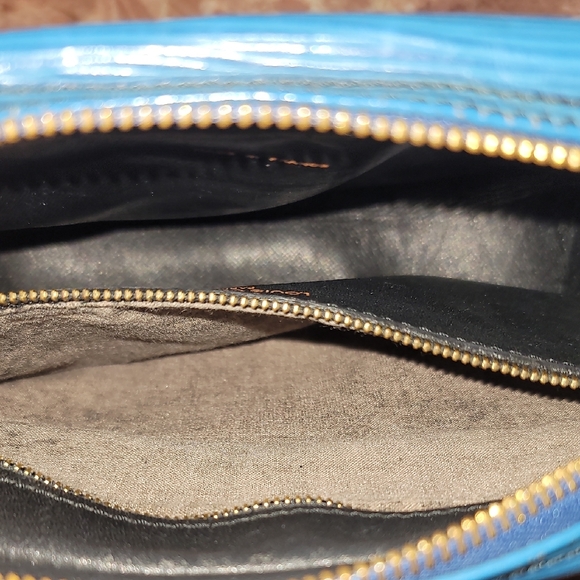 Louis Vuitton Jeune Fille Toledo Blue Epi Leather Bag - Picture 13 of 16